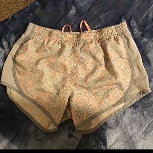 Youth medium Nike shorts